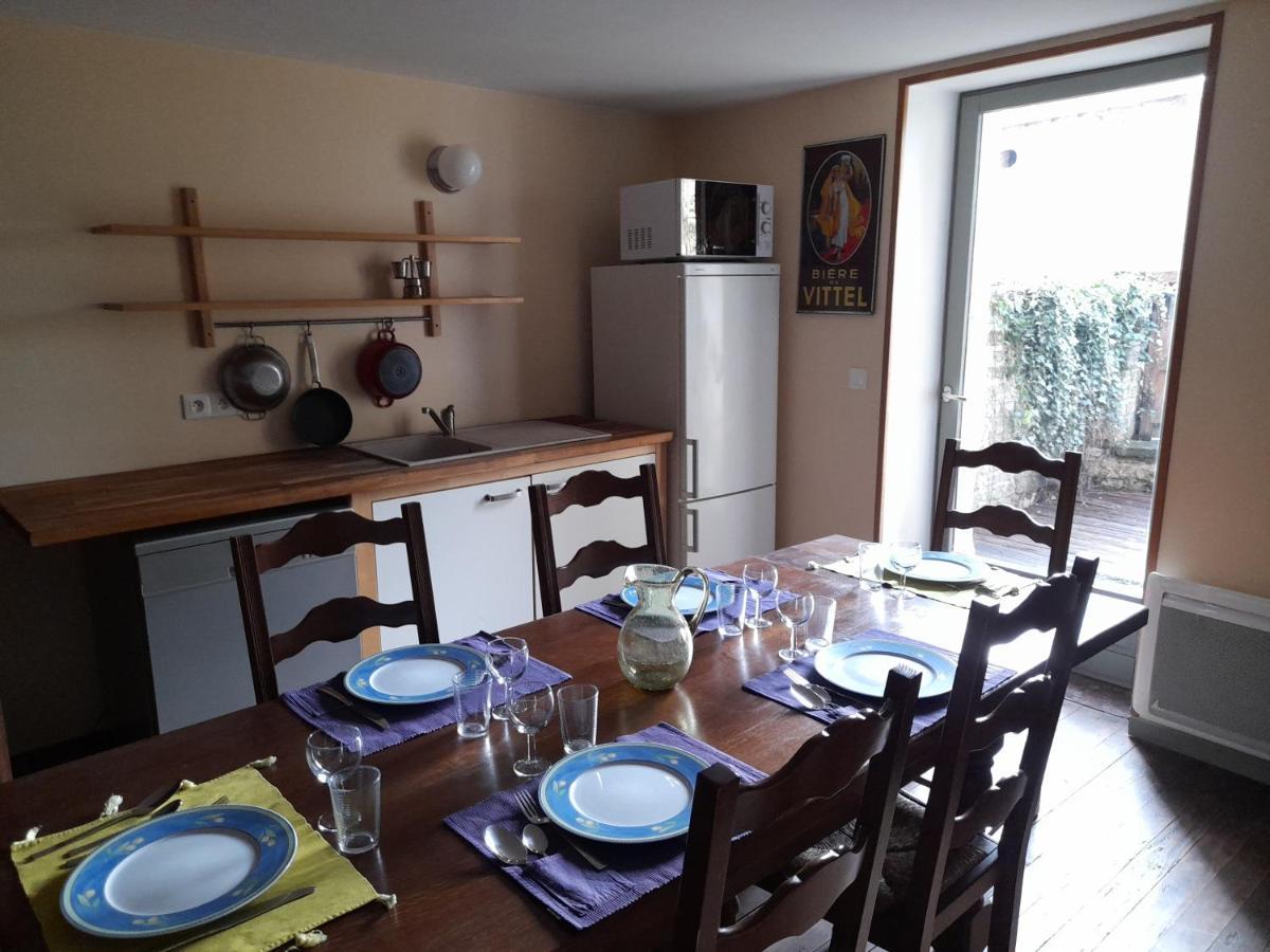 Gite Coeurdacier Monthureux-sur-Saône Exterior foto